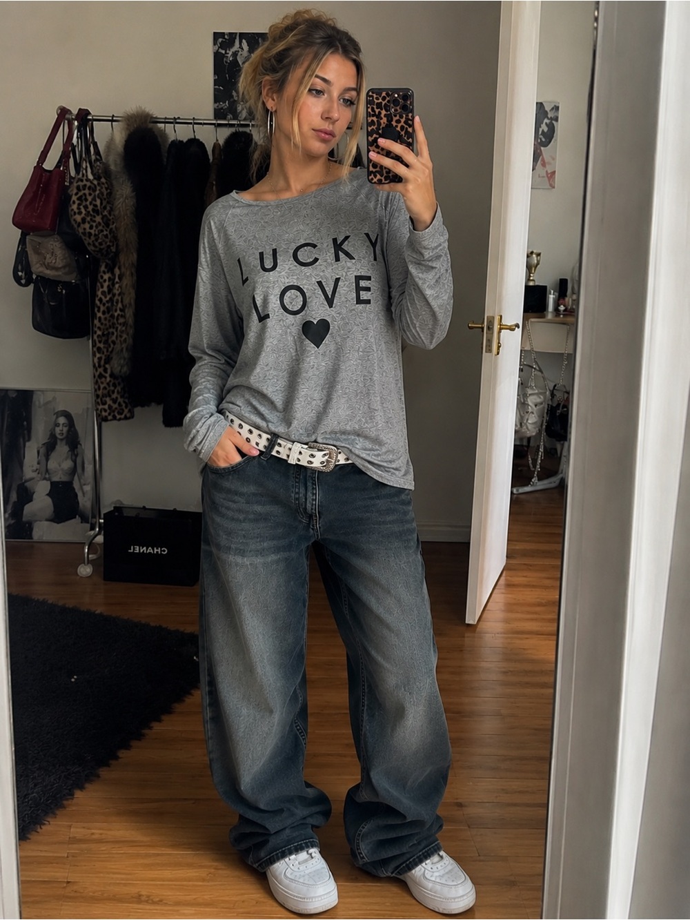 Divided Lucky Love Graphic Top Gray Tie Sleeve Long Sleeve Women’s L